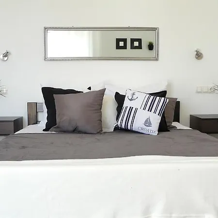 Apartment Palatium *